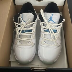 Jordan 11s Low Legend Blue